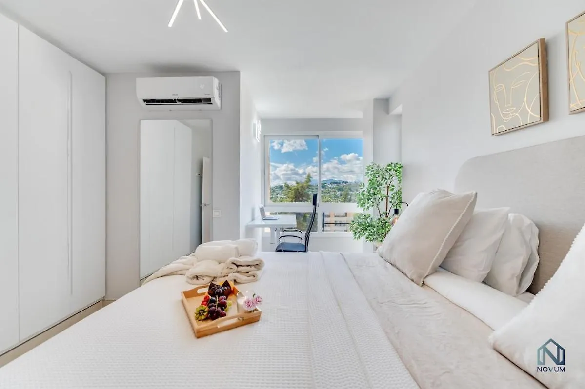 Newly Renovated Sunlit 3Bdrm Apt With Stunning Views Marbella Appartement