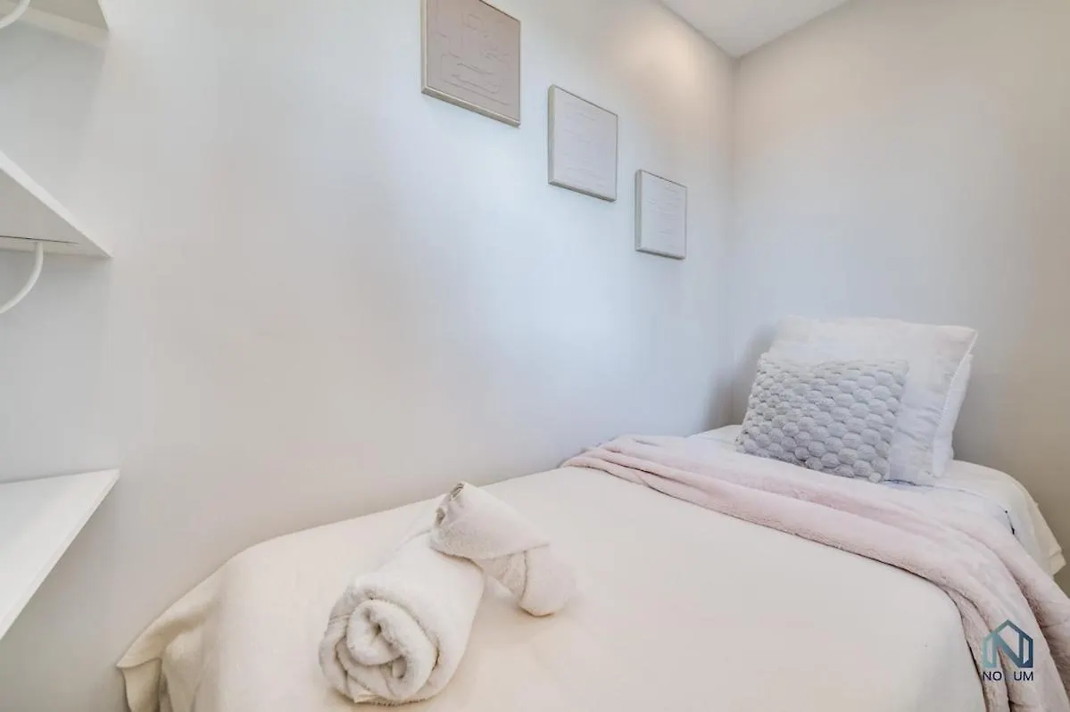 Newly Renovated Sunlit 3Bdrm Apt With Stunning Views Marbella