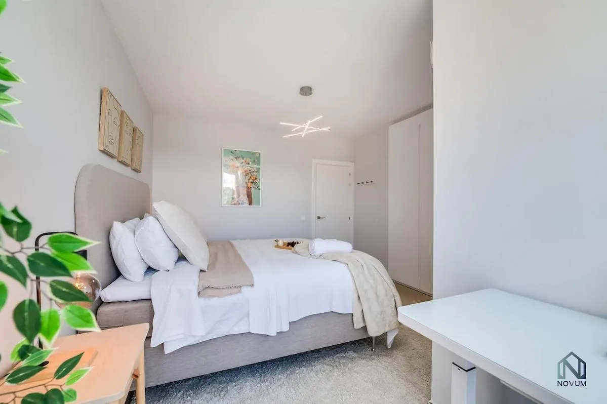 Newly Renovated Sunlit 3Bdrm Apt With Stunning Views Marbella 0*,