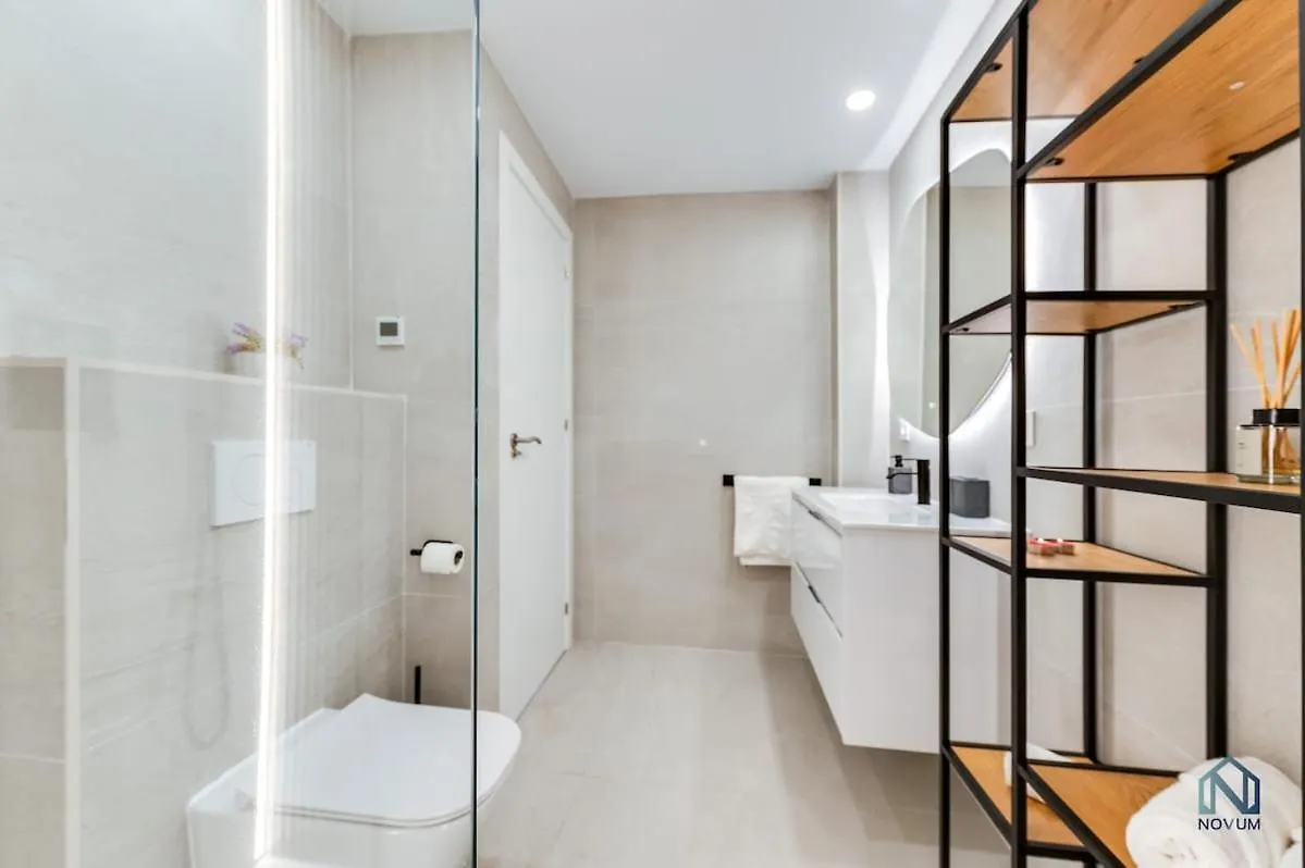 Newly Renovated Sunlit 3Bdrm Apt With Stunning Views Marbella Appartement