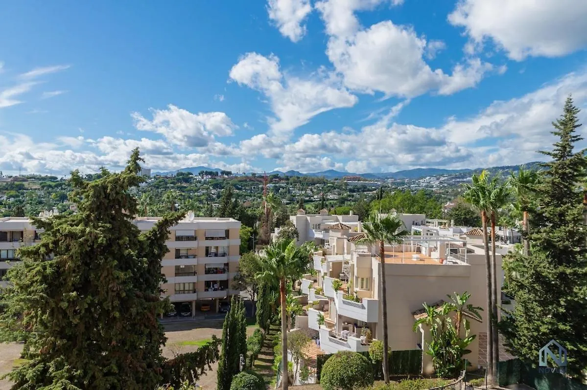 Newly Renovated Sunlit 3Bdrm Apt With Stunning Views Marbella Apartment