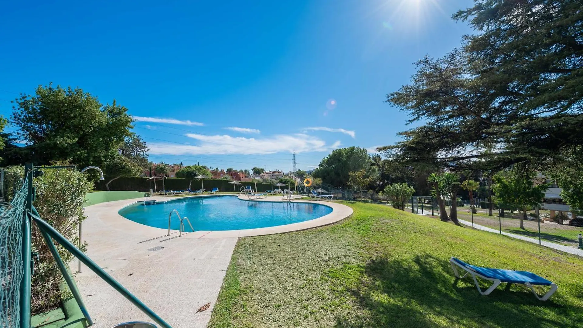 Newly Renovated Sunlit 3Bdrm Apt With Stunning Views Marbella Apartment
