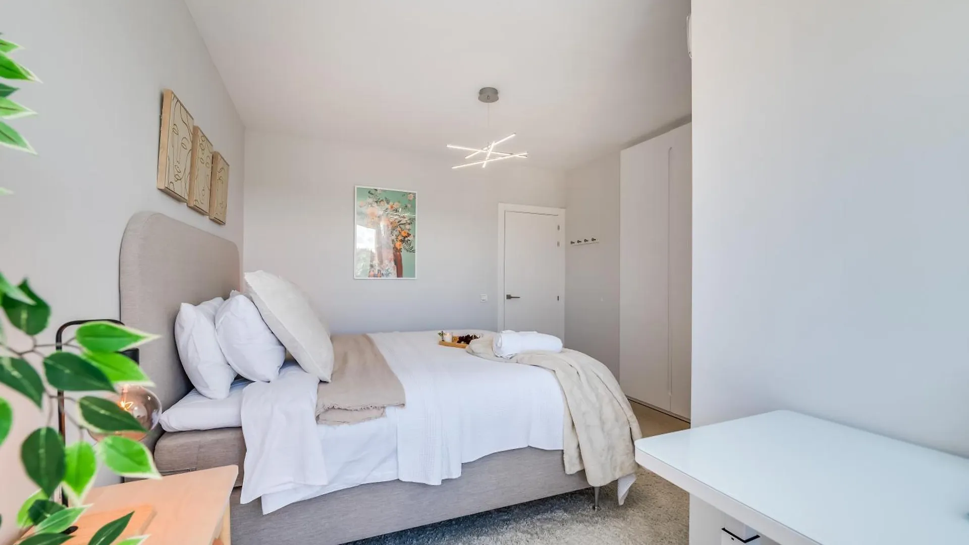 Newly Renovated Sunlit 3Bdrm Apt With Stunning Views Marbella Spain